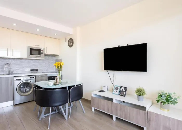 Live Americas Pool 2 * Playa de las Américas